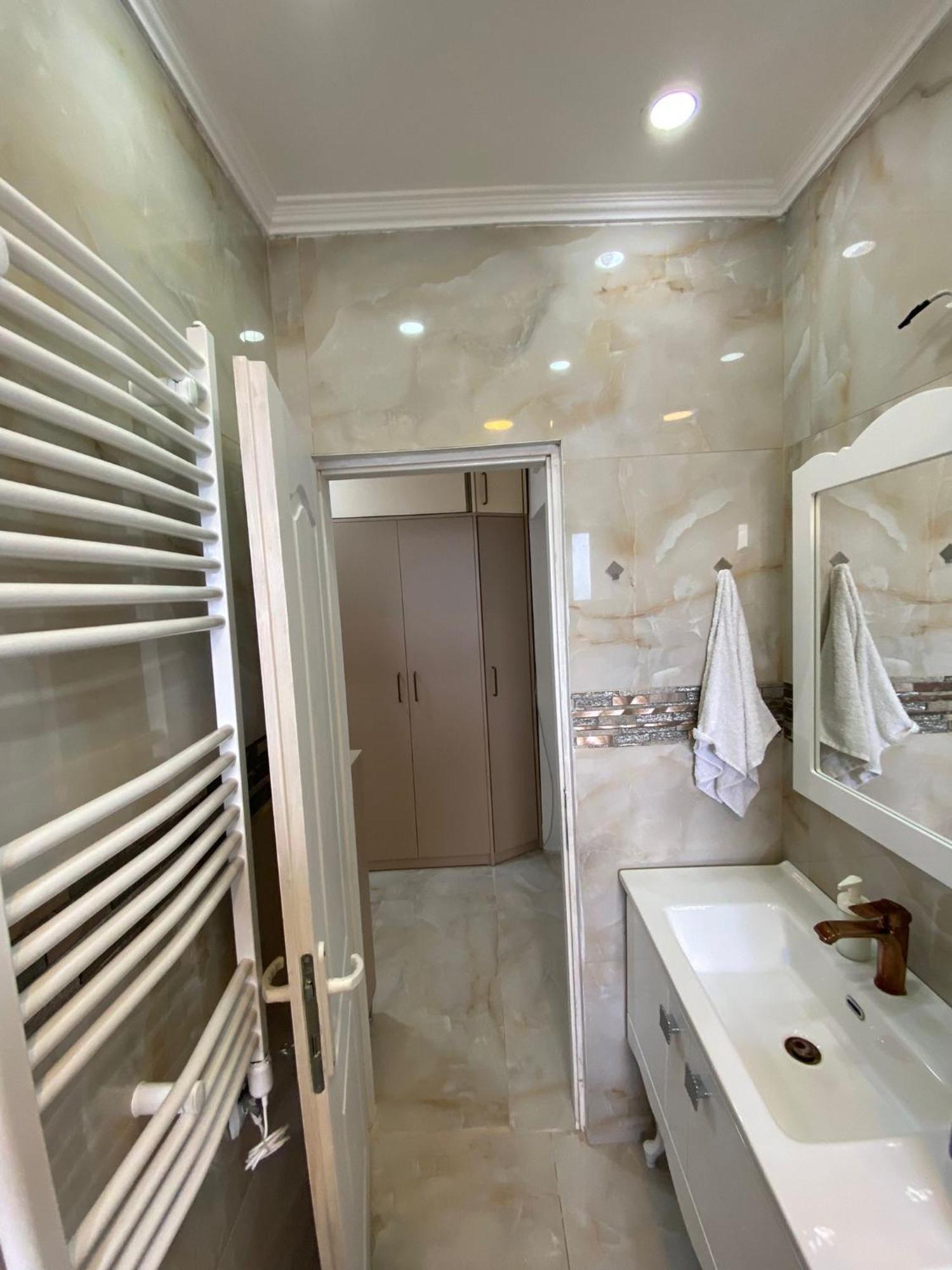 Apartment Wellness Belgrado Esterno foto