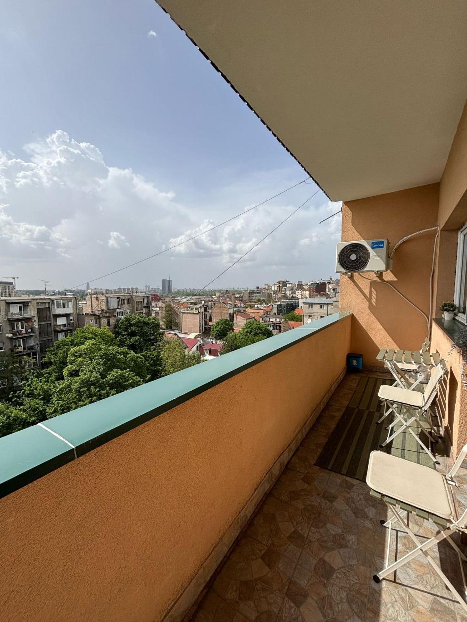 Apartment Wellness Belgrado Esterno foto