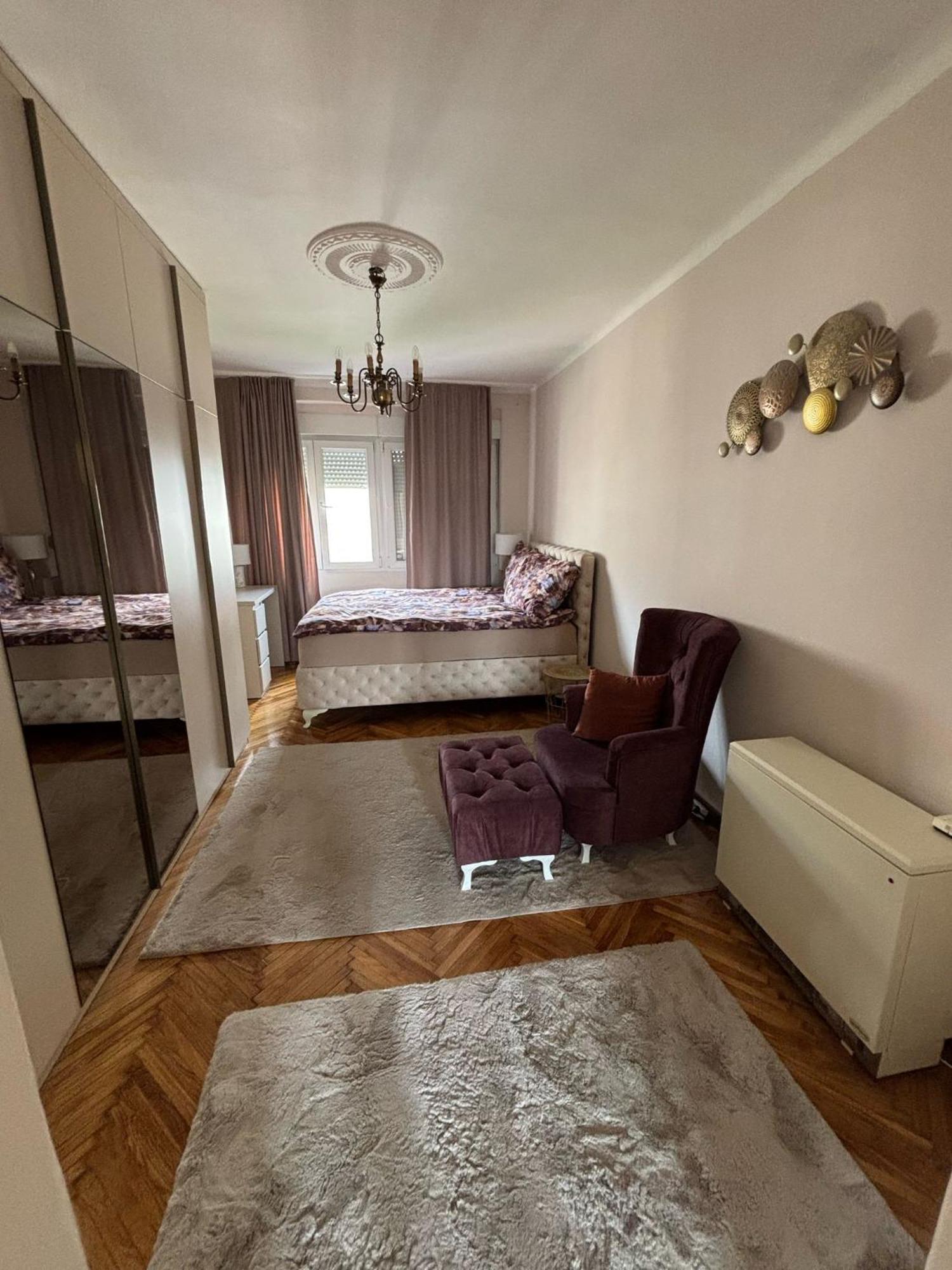 Apartment Wellness Belgrado Esterno foto